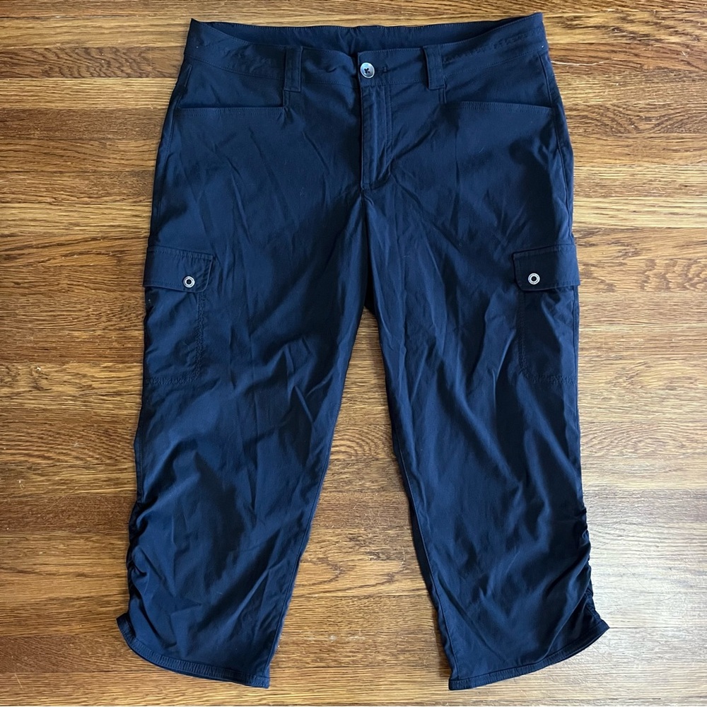 Eddie Bauer 12 cargo pants women’s black hiking crop